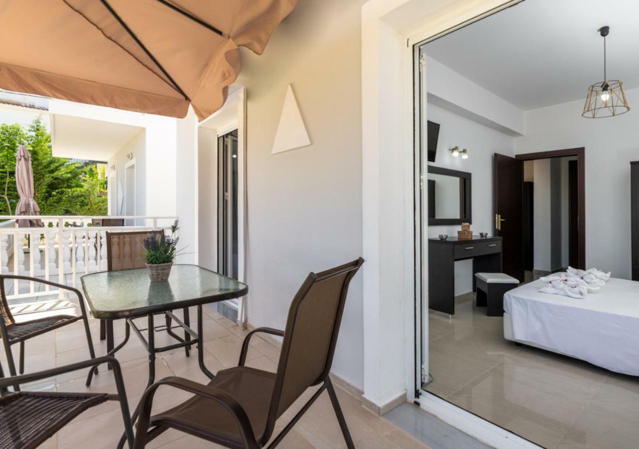 Villa Antonis Deluxe Apartments Αμμούδι Εξωτερικό φωτογραφία